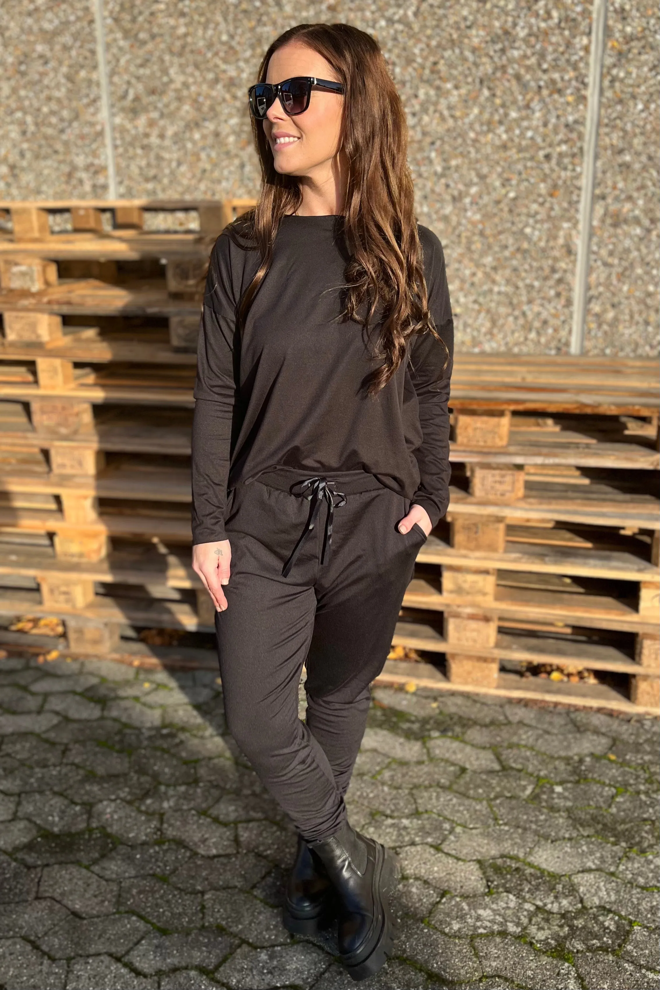 Alma LS Top (Fleece) | Black | Fleece bluse fra Liberté