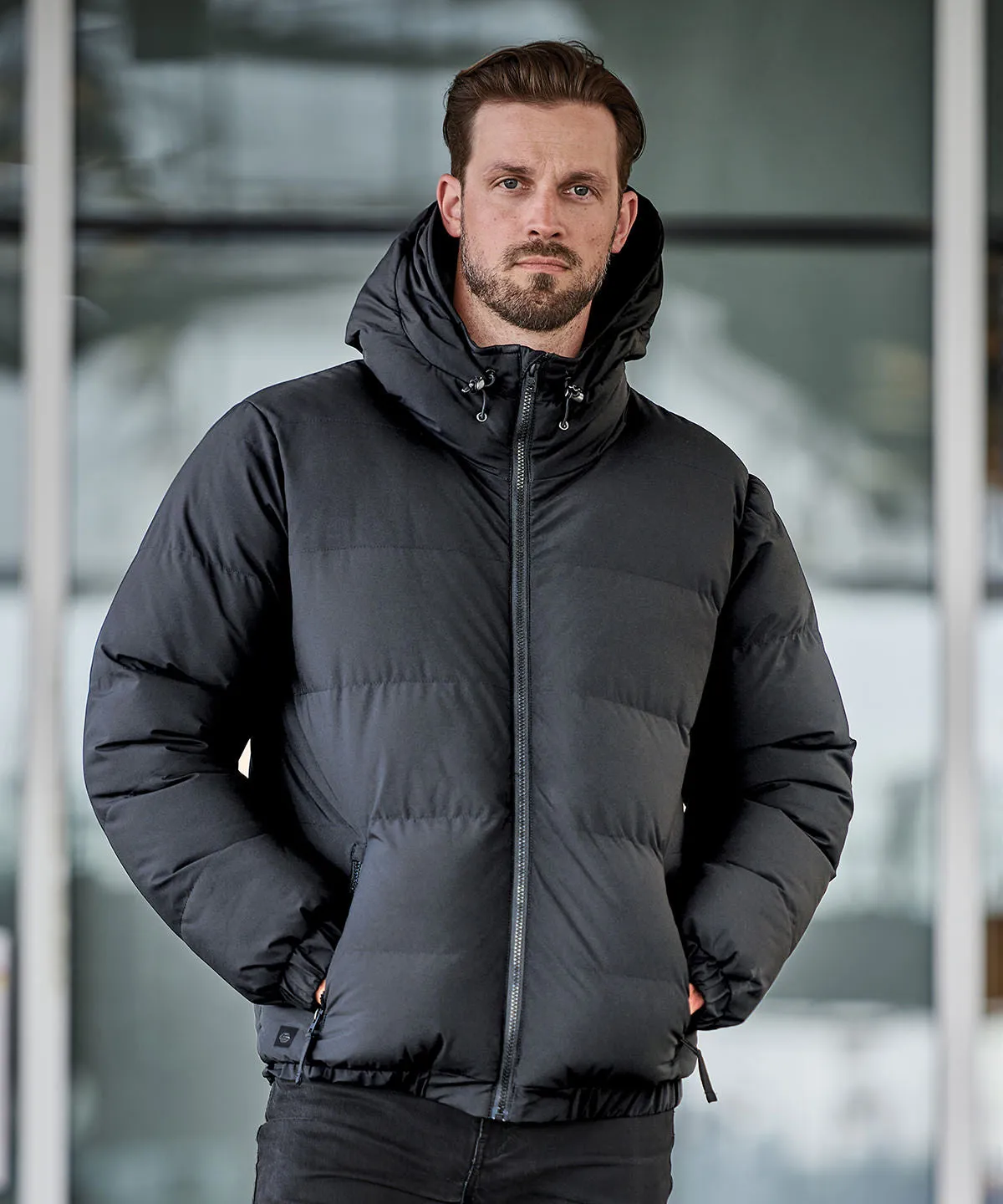 Black - Explorer thermal jacket