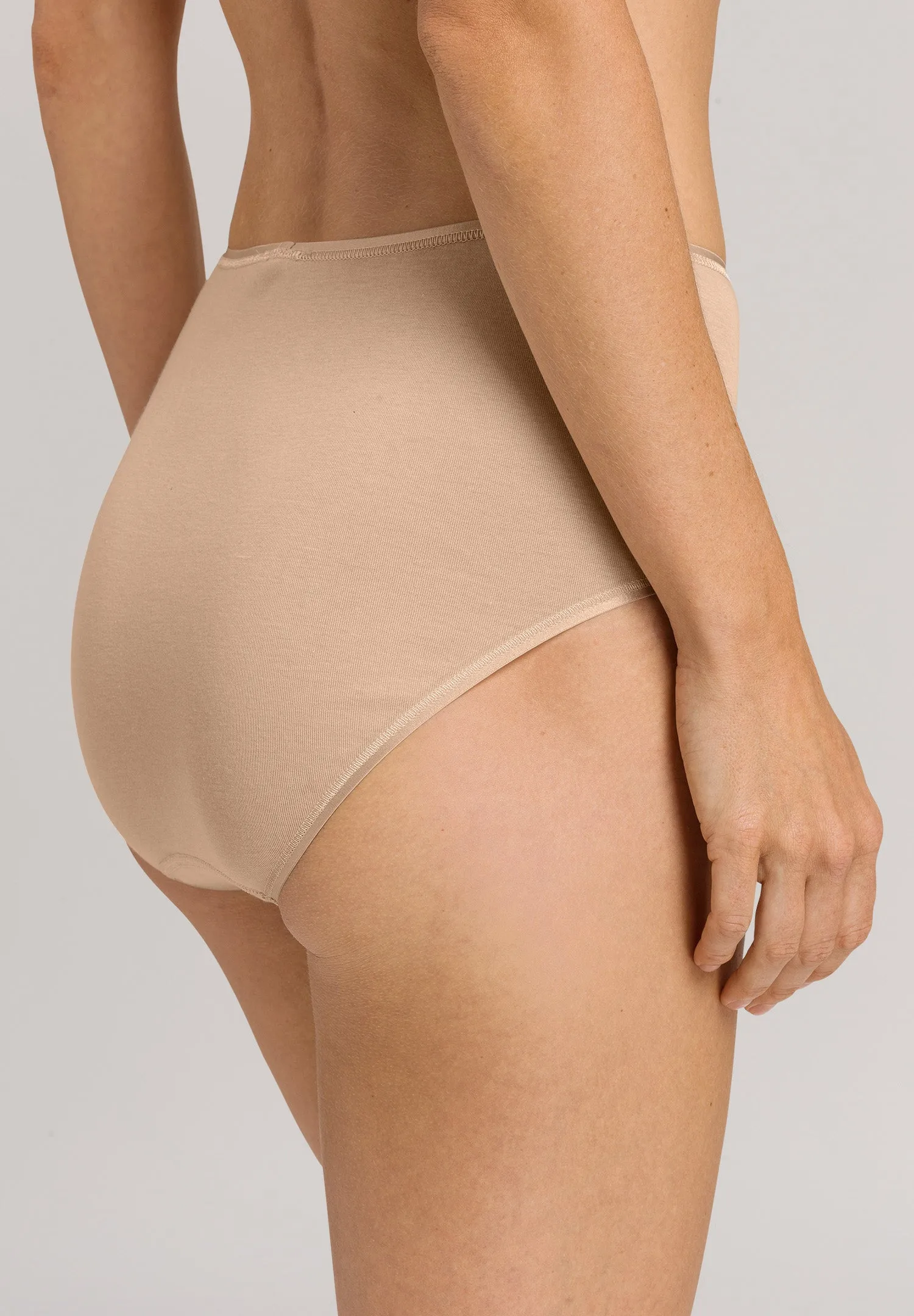 Cotton Seamless Maxi Briefs