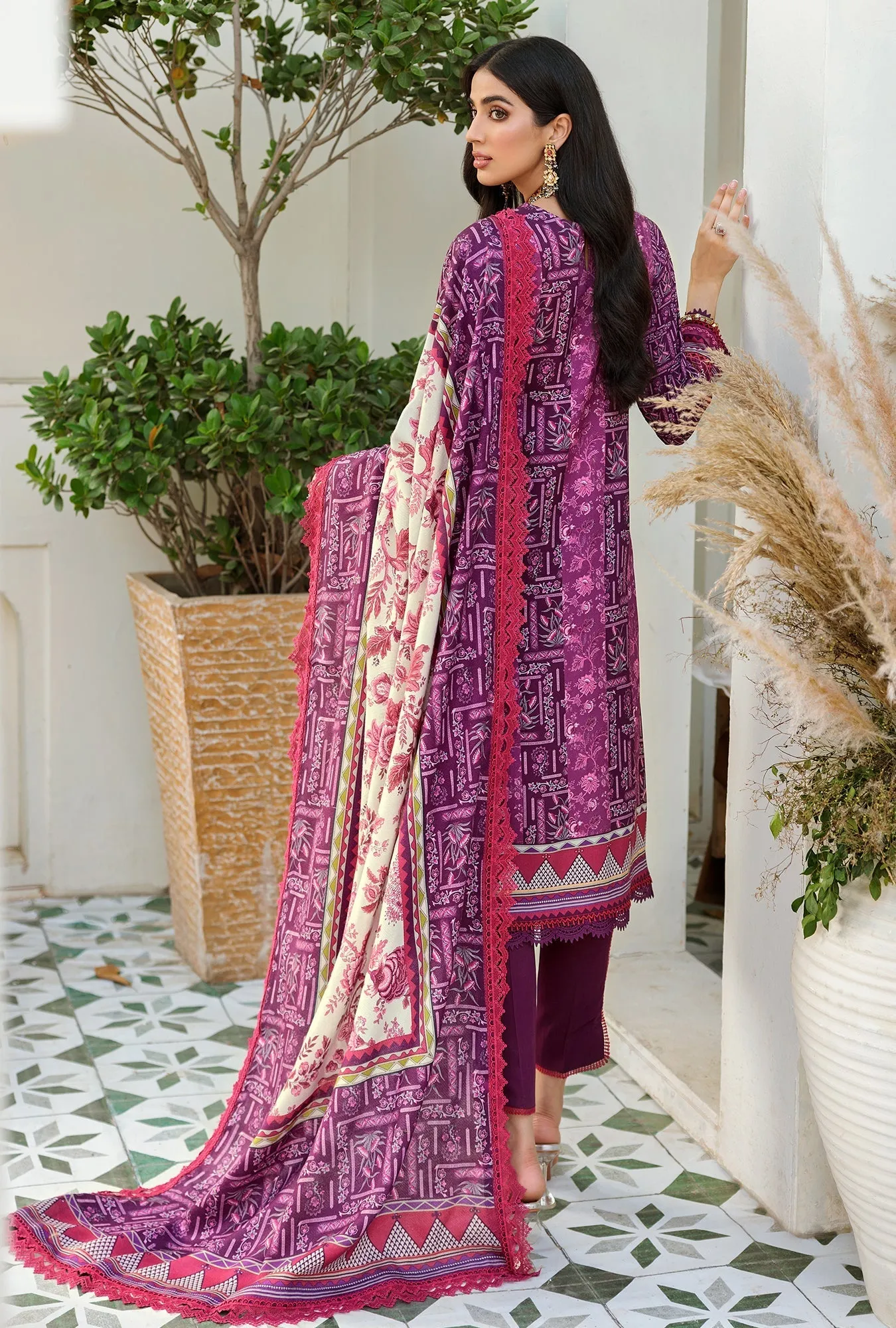 Noor by Saadia Asad Embroidered Prints Fall/Winter Woolen Shawl Collection – D2-A-EVELYN