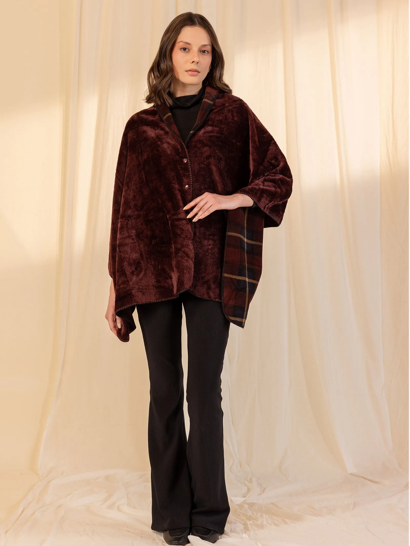 Woolen Reversible Wrap - Maroon