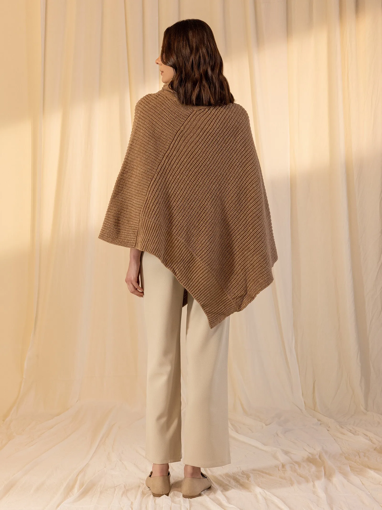 Woolen Safari Poncho - Dark Tan